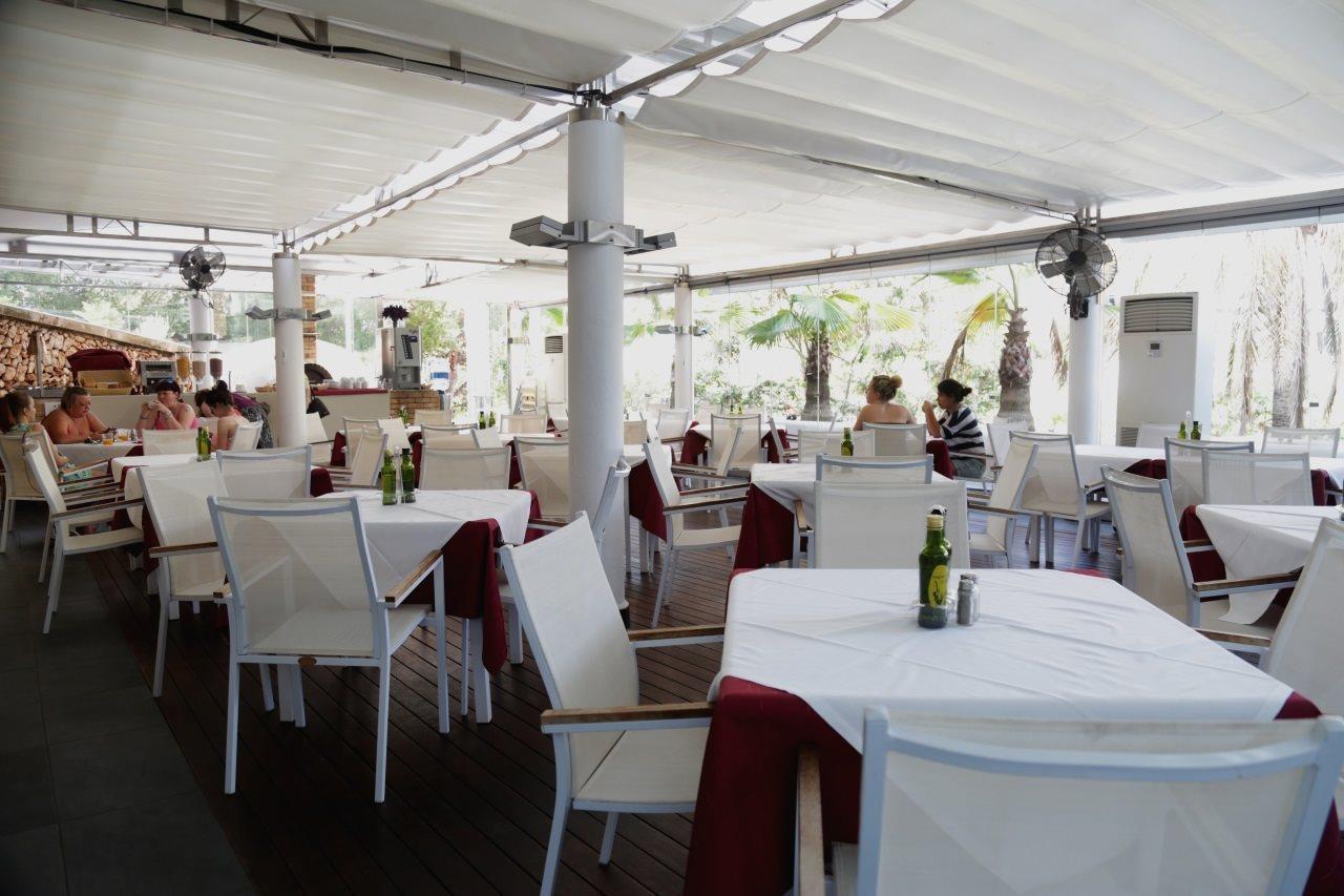 Apartamentos Ferrera Beach Cala D´Or Dış mekan fotoğraf